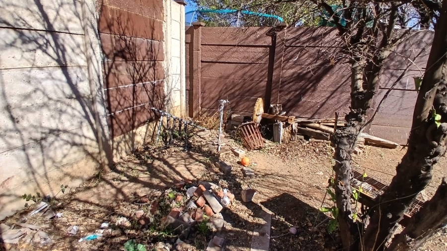 5 Bedroom Property for Sale in Park West Free State